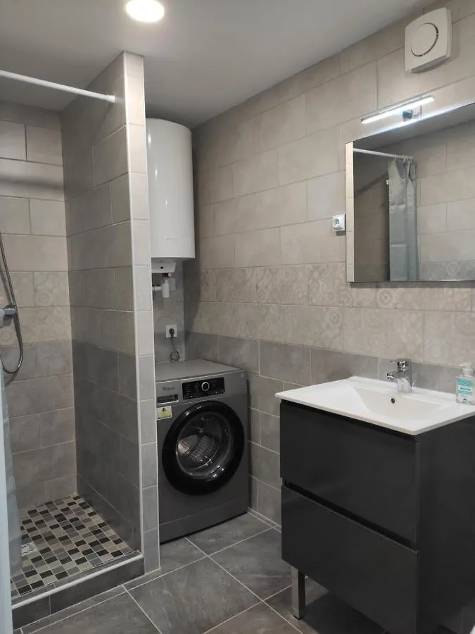 Appartamento Chez Kais Avignone 0*,  Francia